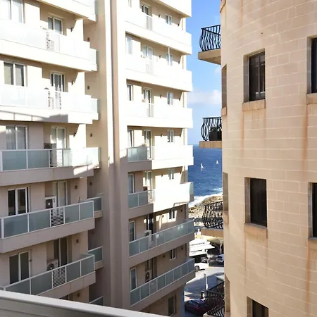 Seaview Home, Sliema By The Sea Exterior photo