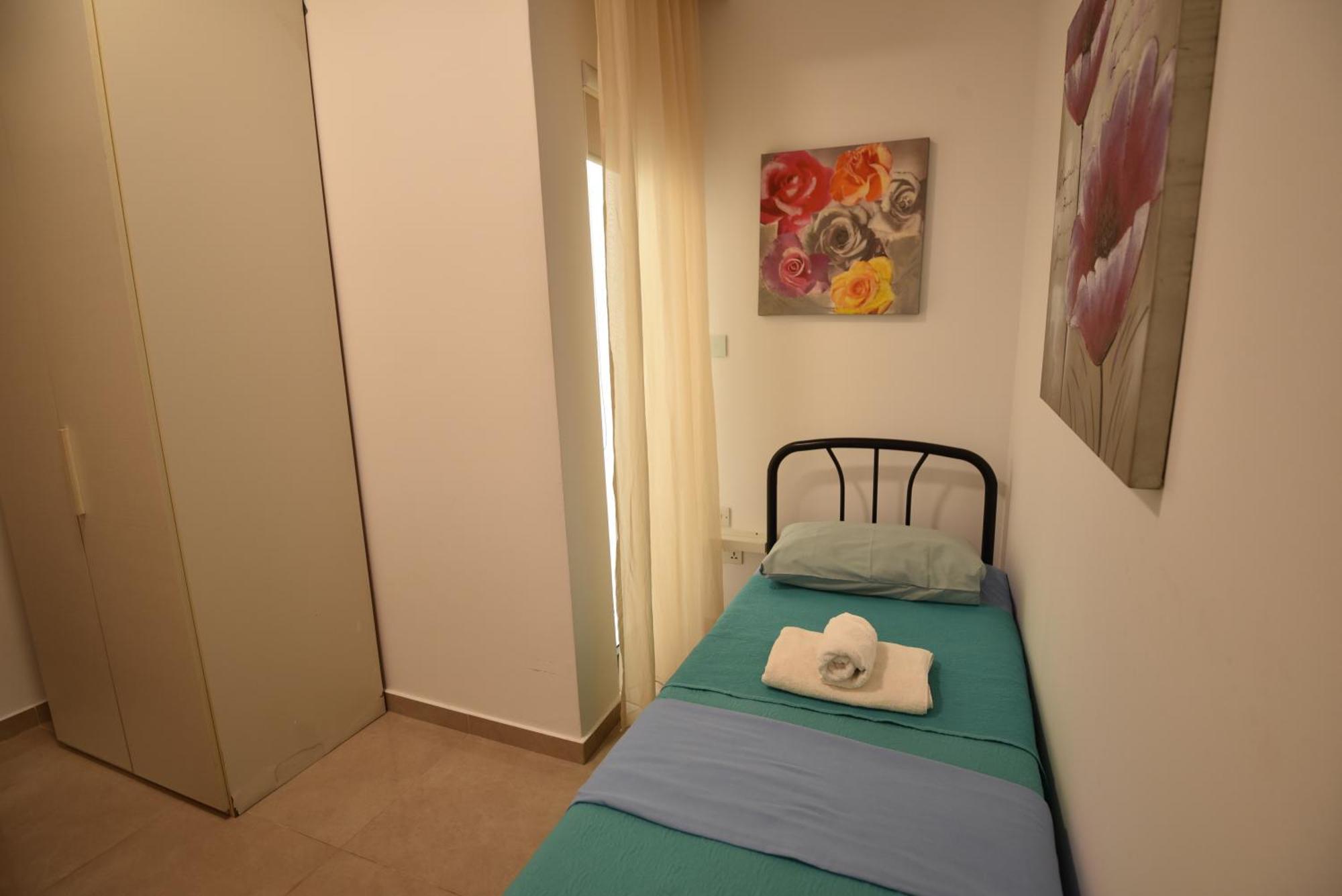 Apartment Seaview Home, By The Sea *